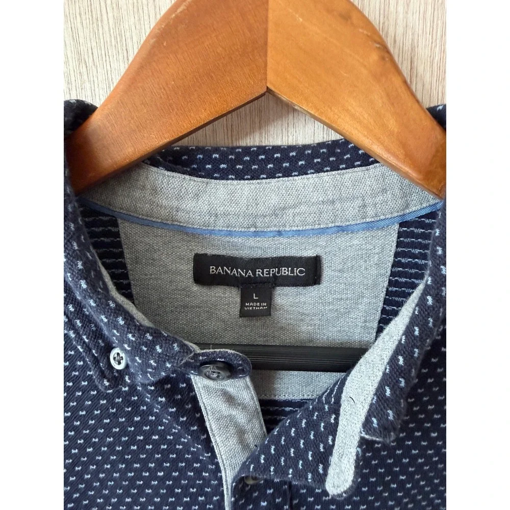 Banana Republic Mens Large Polo Shirt Navy Blue Geometric Print Short Sleeve L